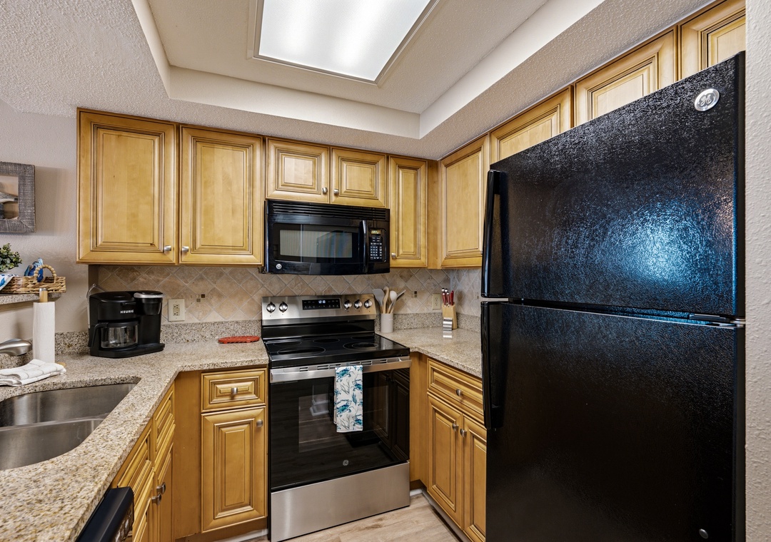 Beach Colony 516 - Kitchen