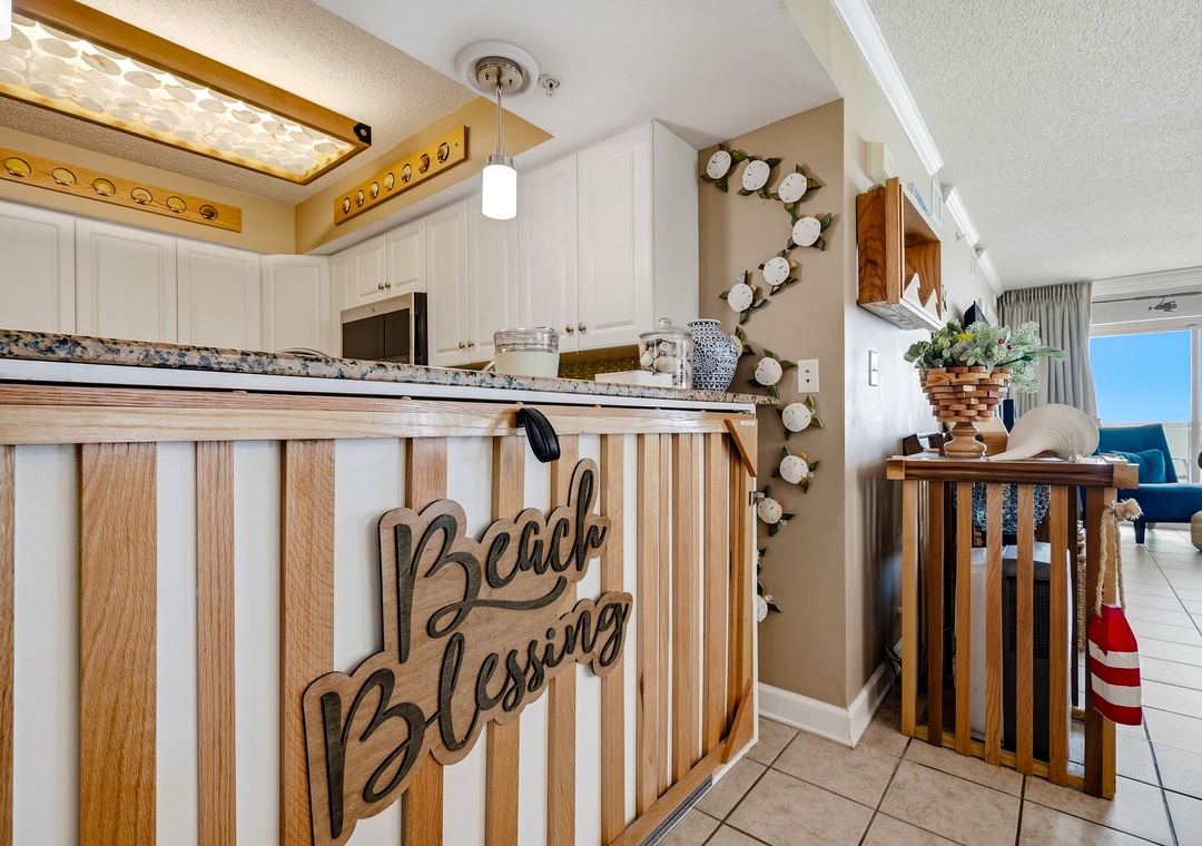 Crescent Key 610 
