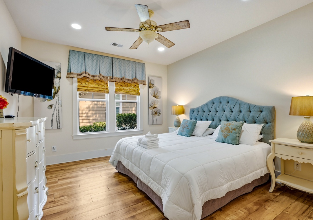 624 Ratoon Lane - Primary Bedroom