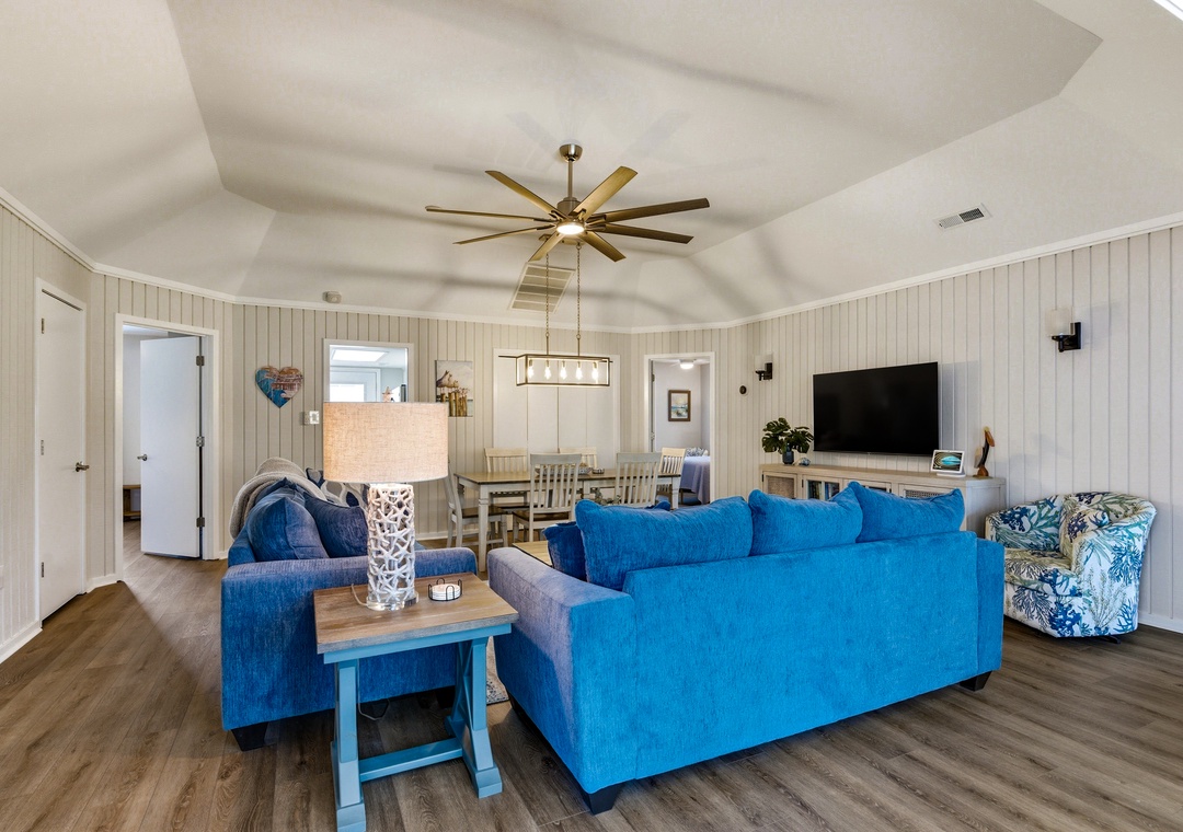 Esco's Escape Living Area