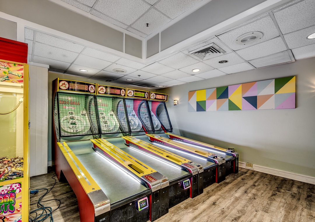 Beach Colony Resort - Game Room