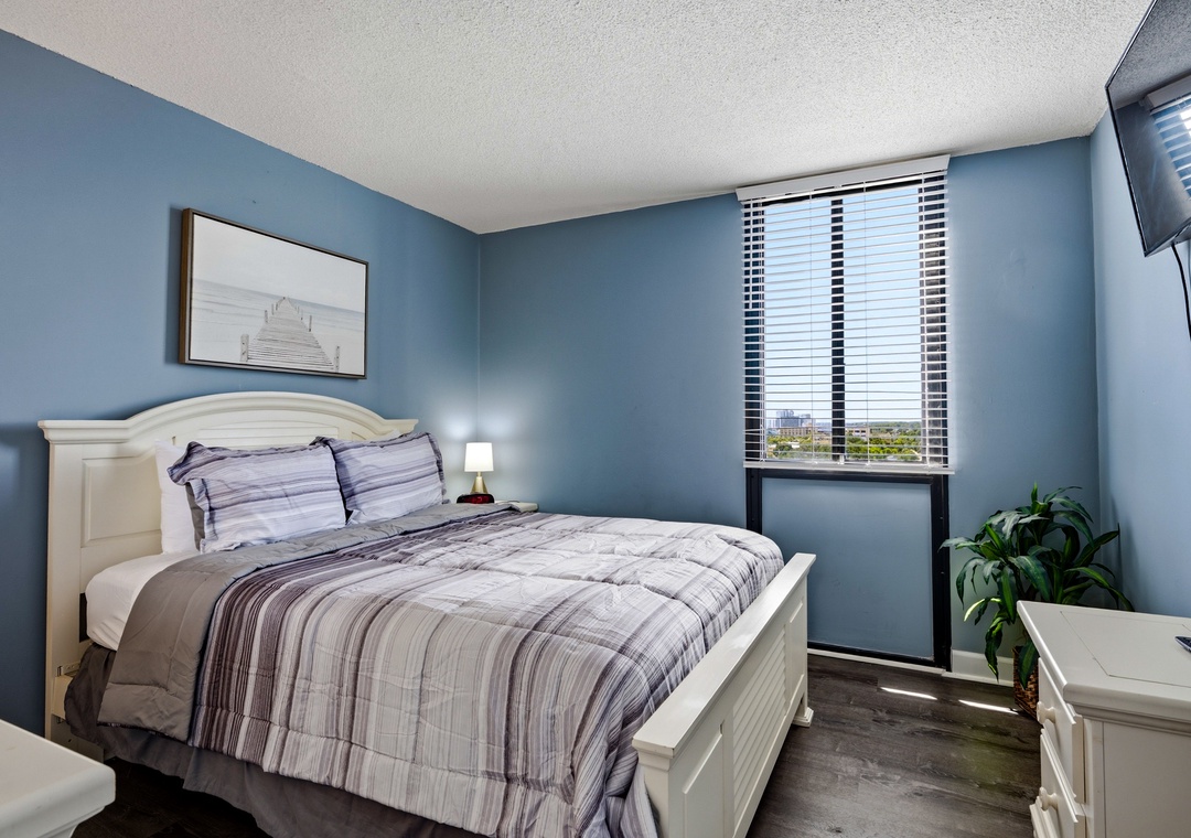 Holiday Towers 1103 - Guest Bedroom 1