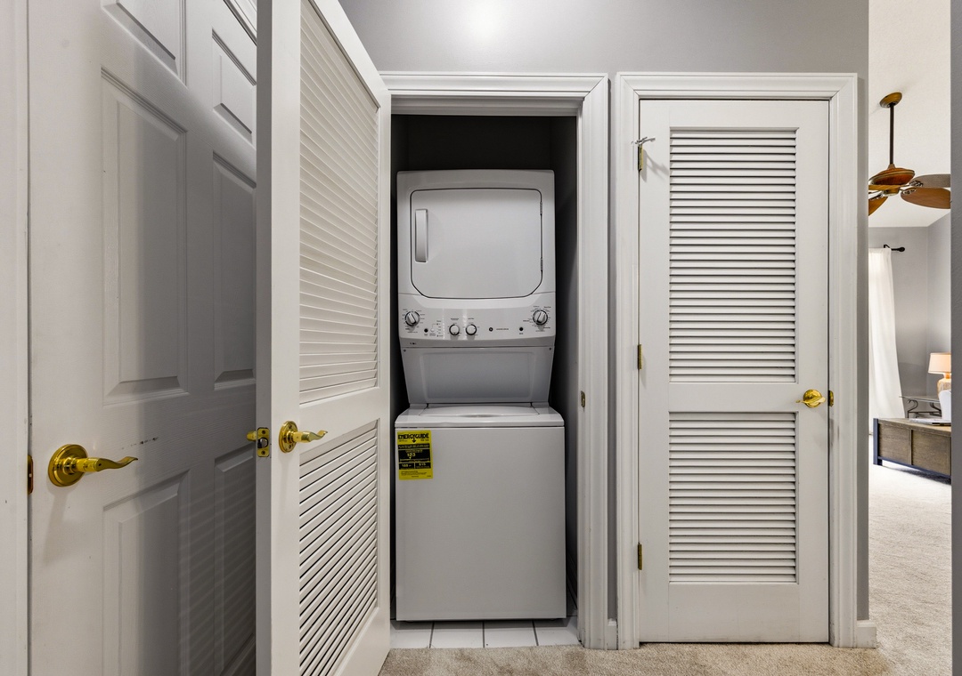 Stackable Washer & Dryer