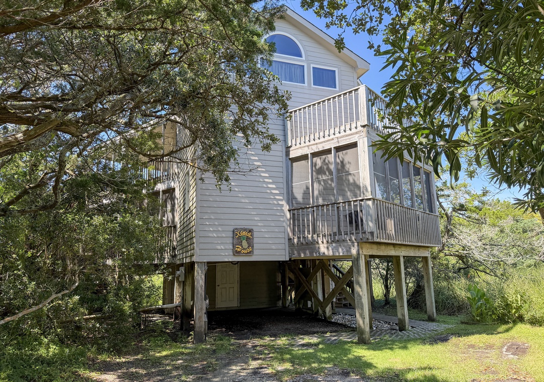 UT03: Xenia House