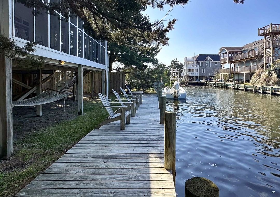 Canal Front 