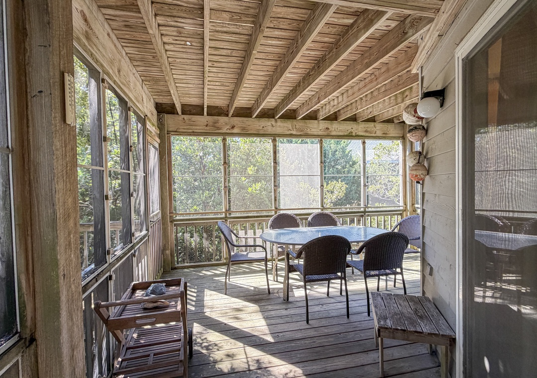 Screened Porch With Dining Area