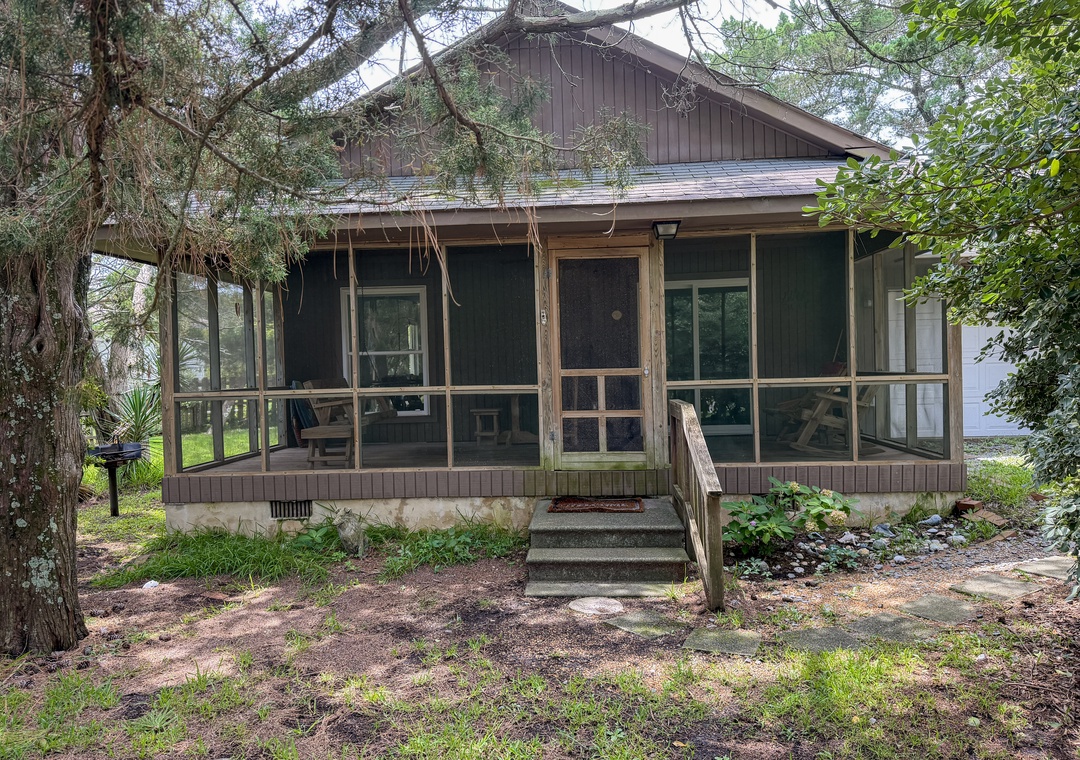 Front Screened Porch