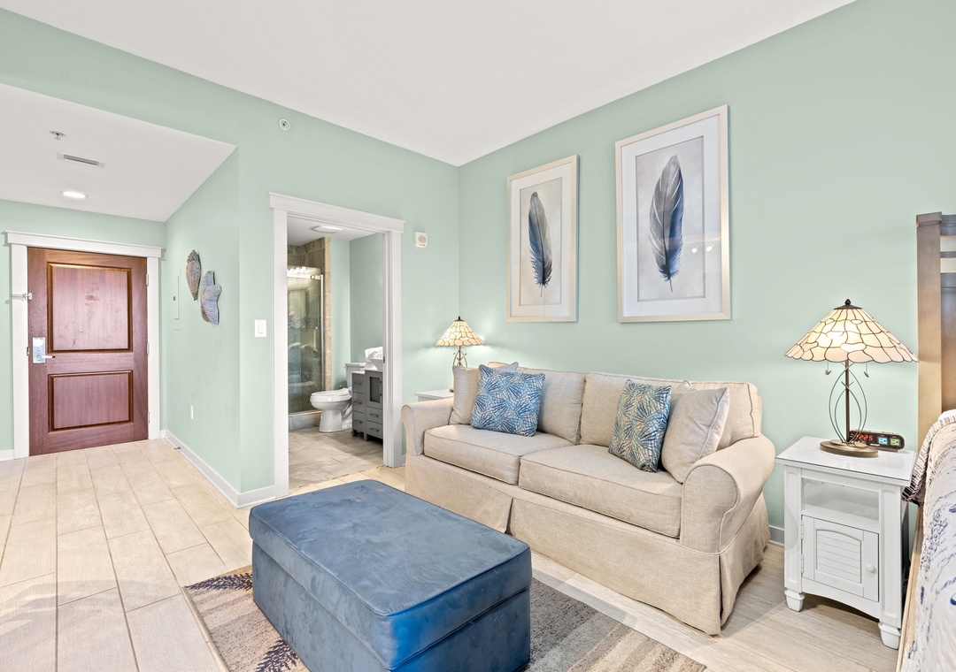 Origin 0615 - Studio King - Stylish Unit with City Views | Photo 1