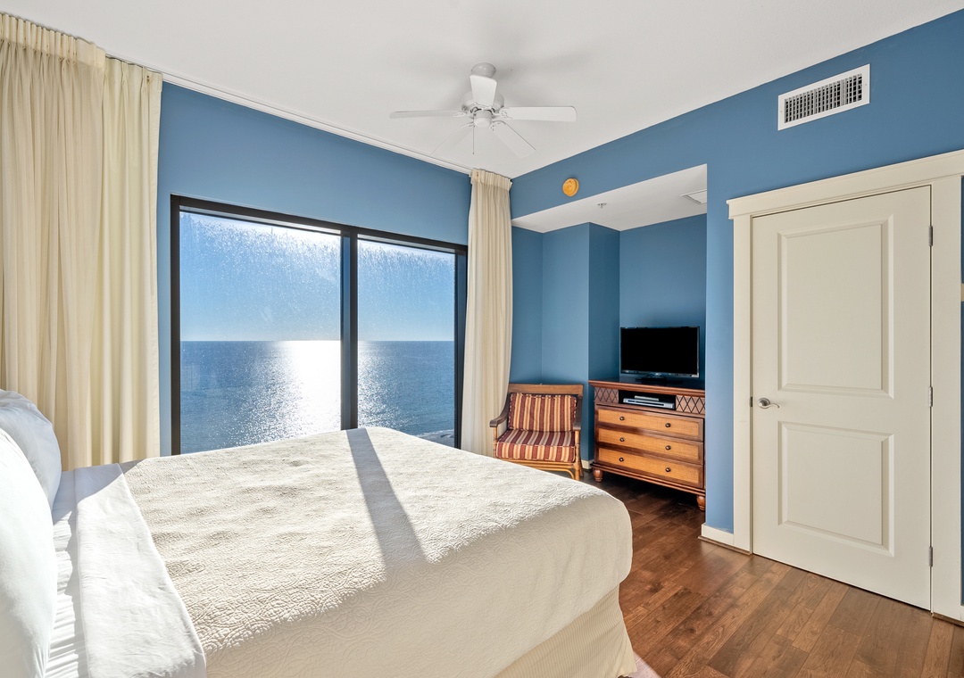 Origin 1138 - Studio - Stunning Gulf View | Photo 1
