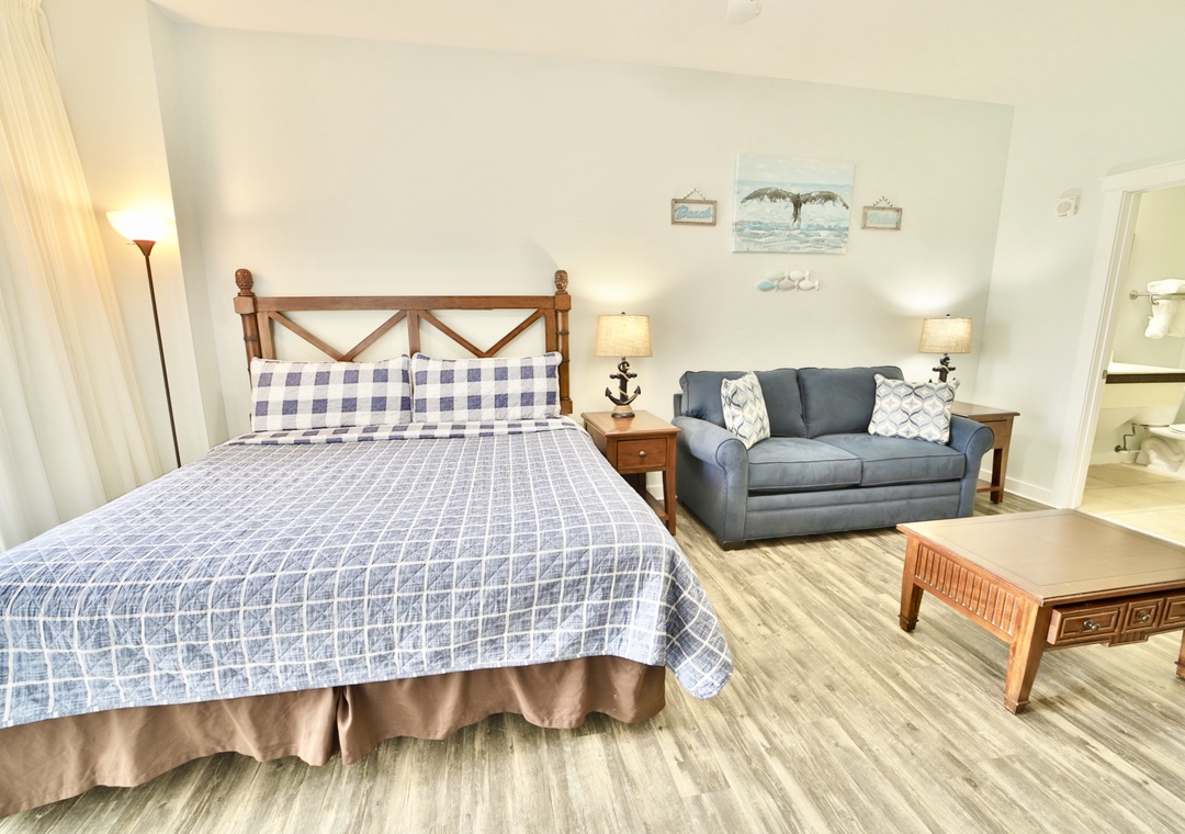 Origin 0623 - Studio King- Amazing Value - City View | Photo 1