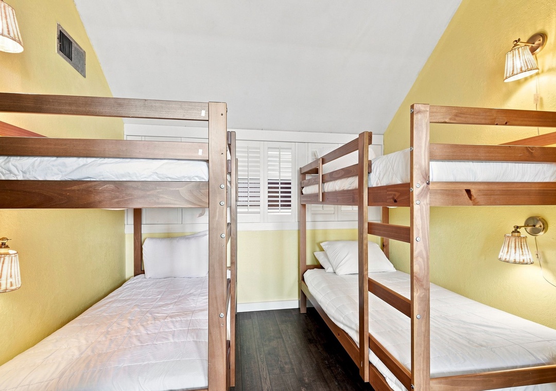Guest bedroom