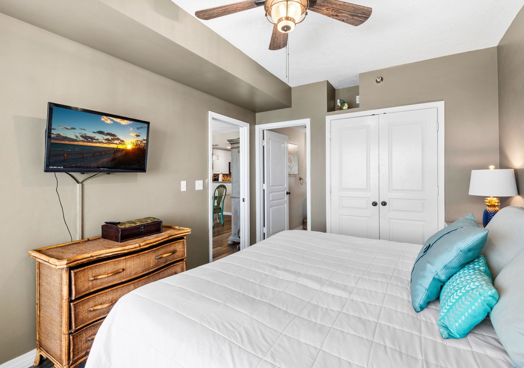 Primary suite