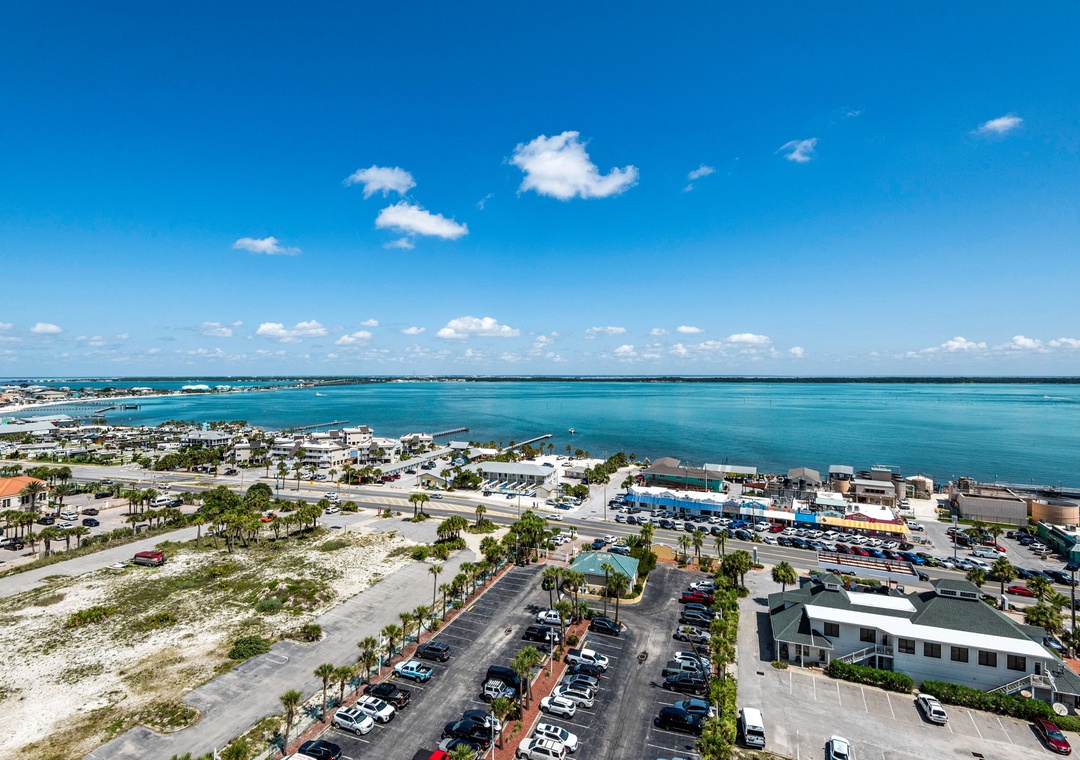 Sound views from the complex
