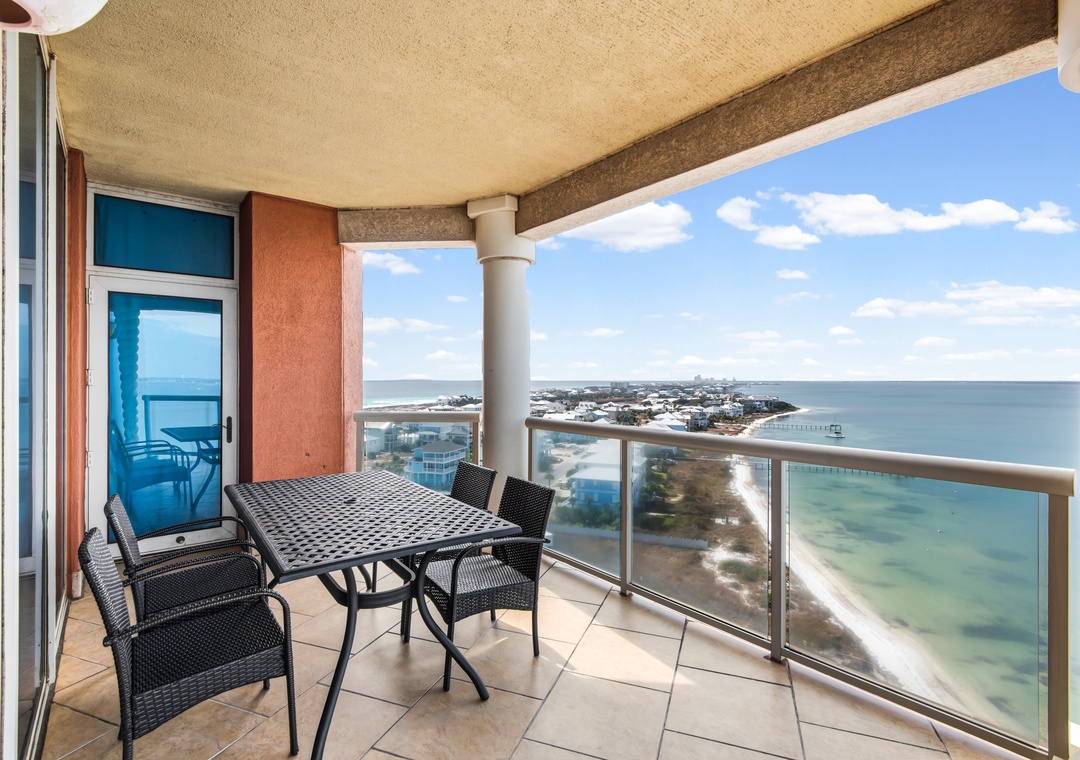 Private balcony with Sound and Gulf views