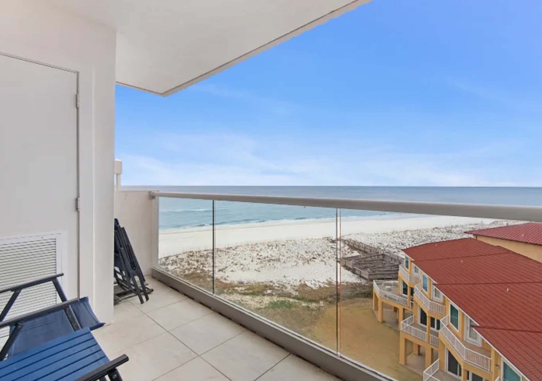 Regency Towers 808 W