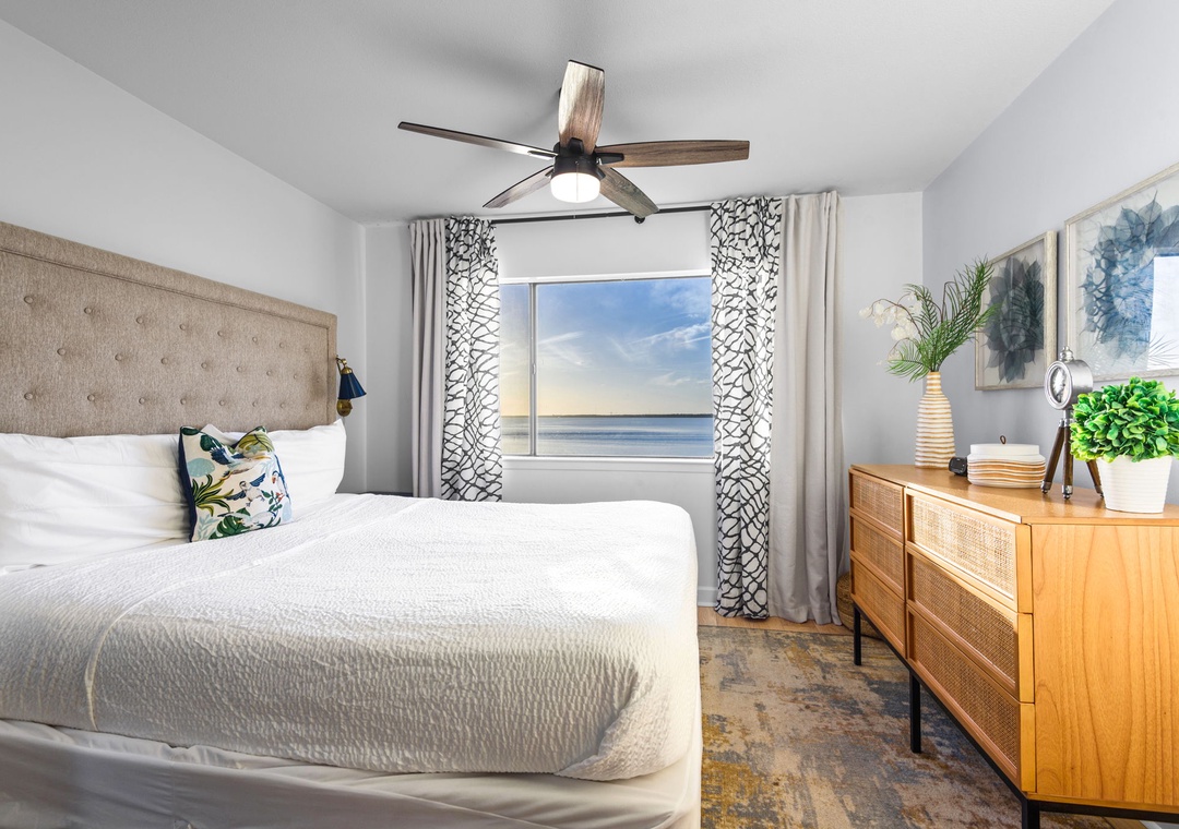 King bed in the sleeping space