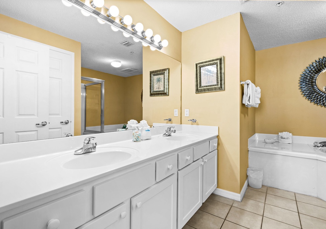 Primary ensuite bathroom