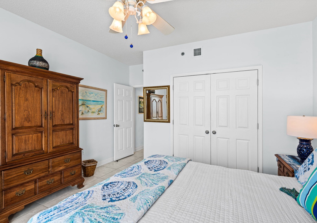 Guest bedroom 1