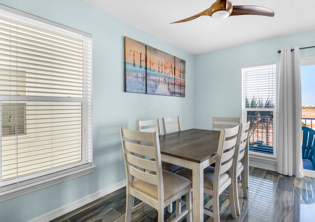 Seating for six at the dining table