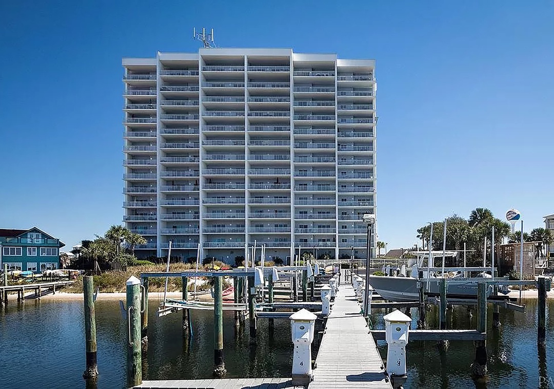 South Harbour view from the docks