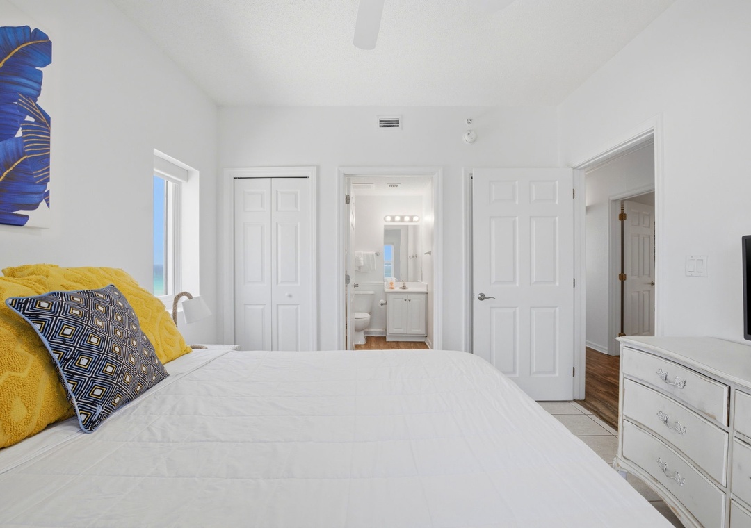Guest bedroom 1