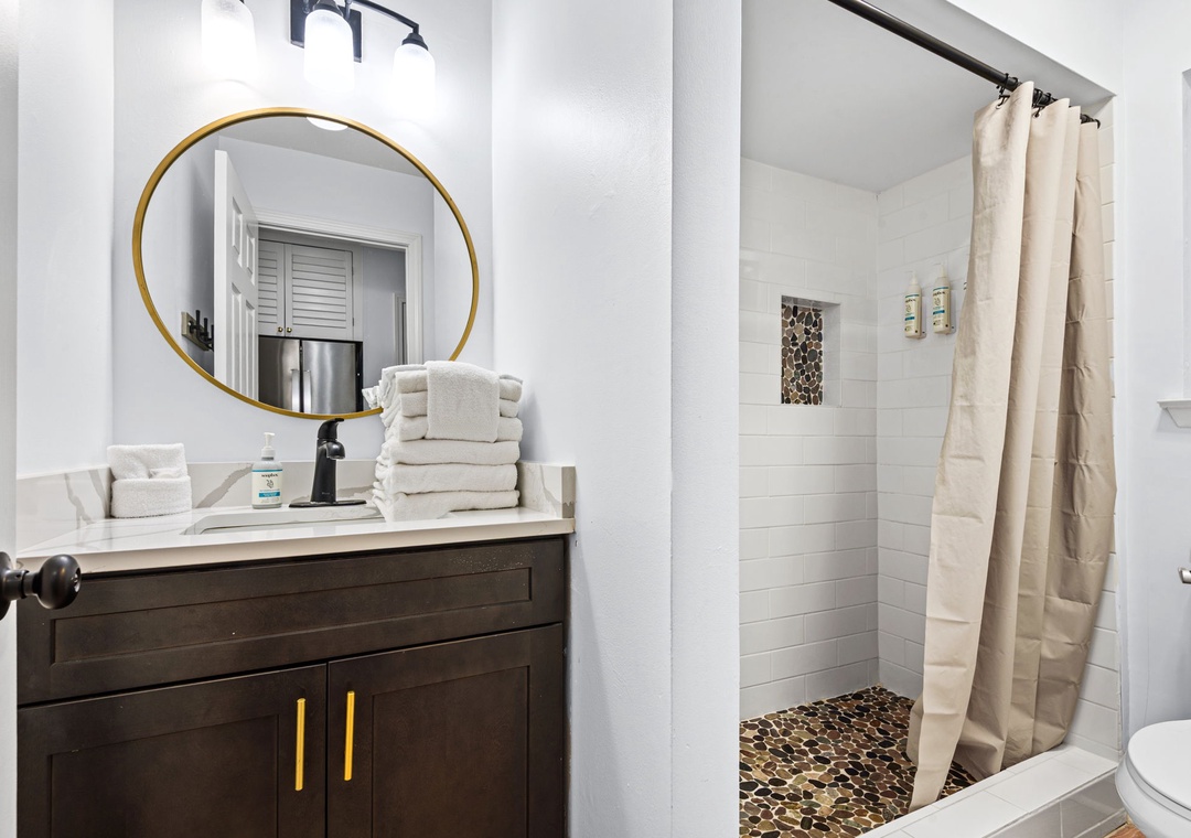 Full bathroom