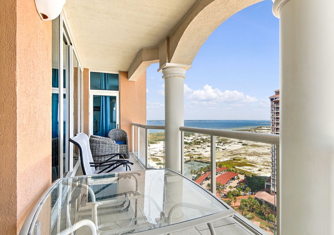 Private balcony views