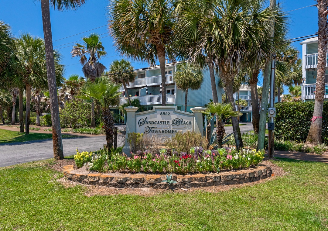 Welcome to Sandcastle Beach Townhomes!