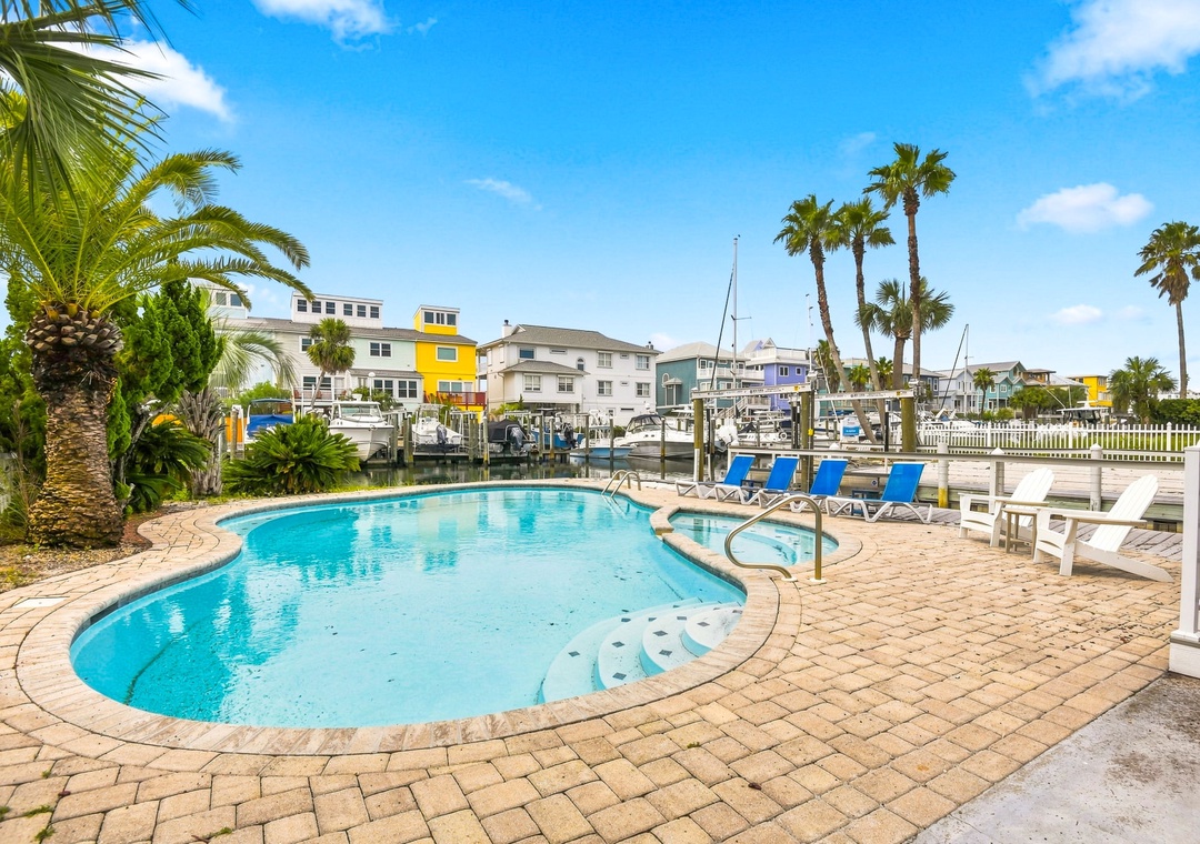 Private canal-front pool