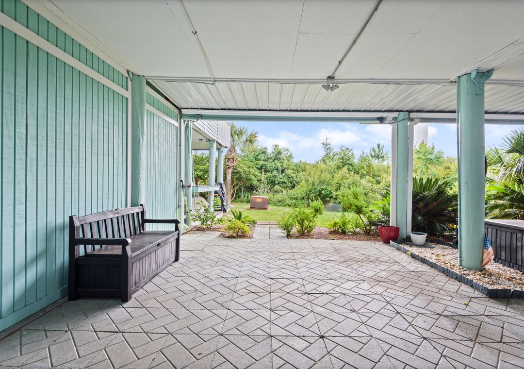 Covered patio space and parking