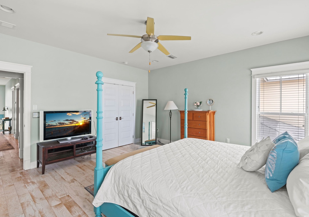 Second floor primary suite