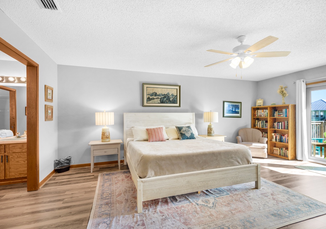 Second floor primary bedroom