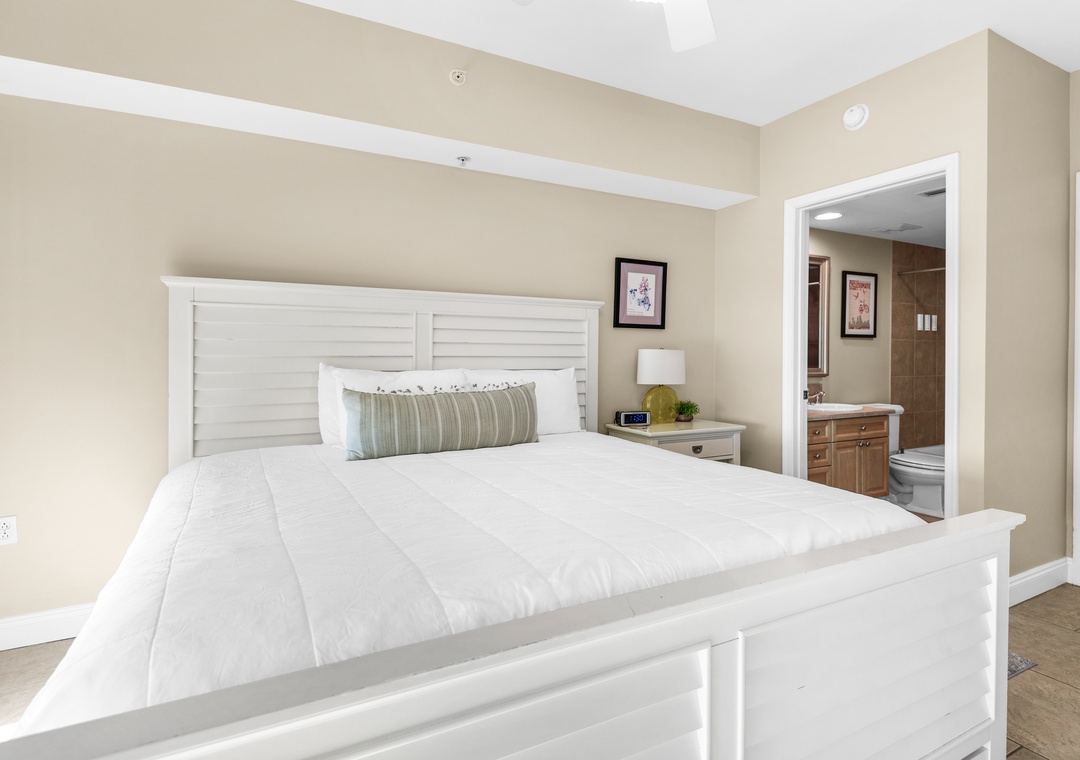 King guest bedroom suite