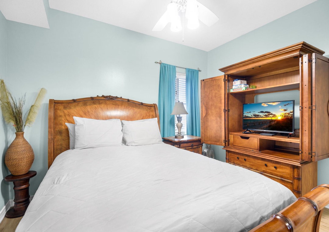 Guest bedroom