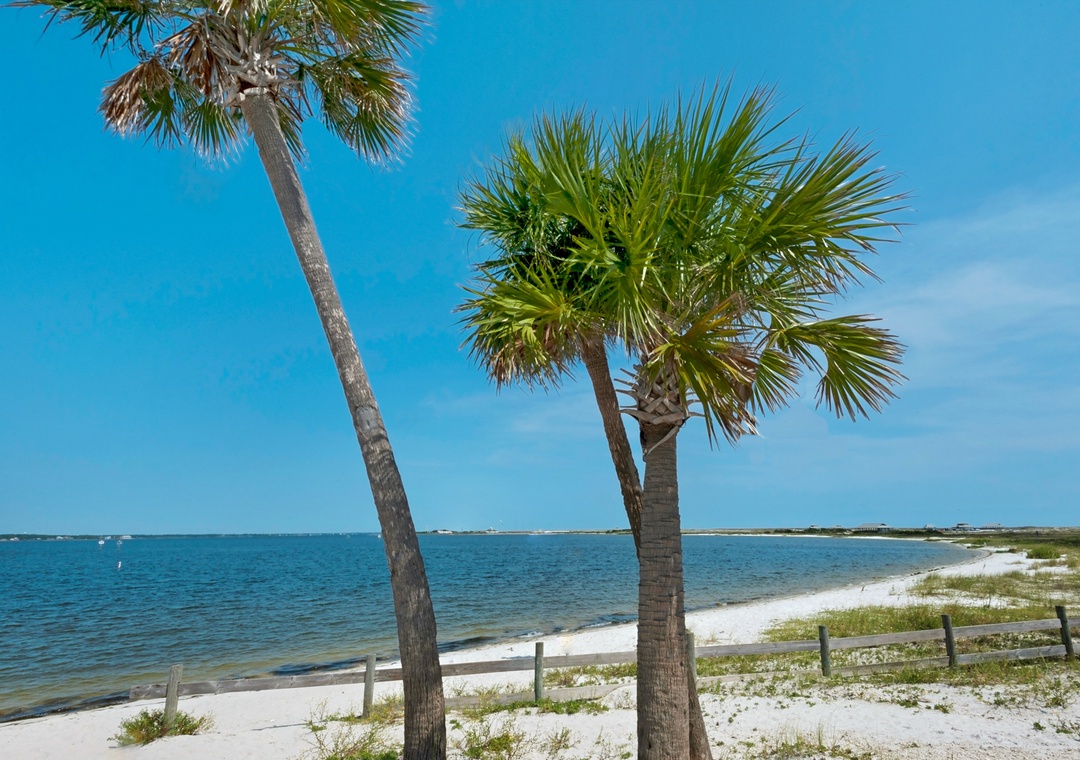 Beautiful beaches in Navarre