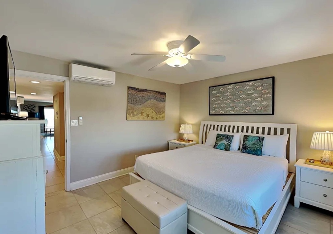 King bedroom 2