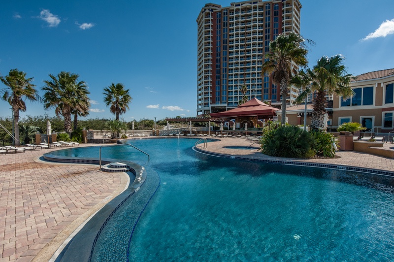 Portofino outdoor pool