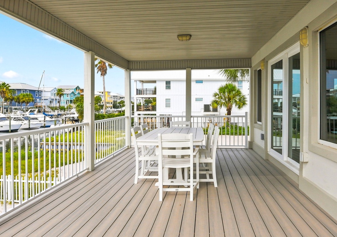 Dine al fresco on the main floor deck