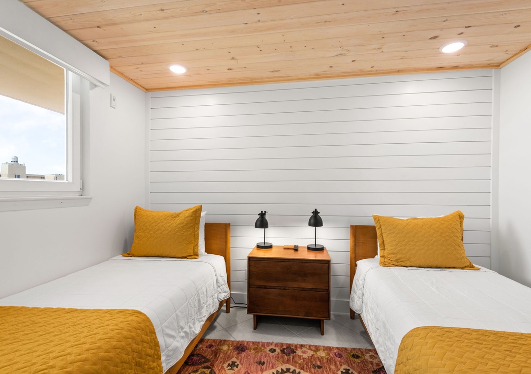Guest bedroom with two twin beds