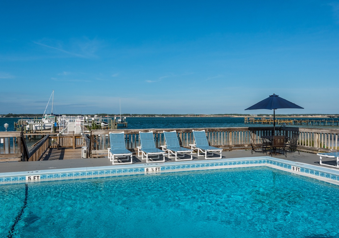 Buena Vida outdoor pool