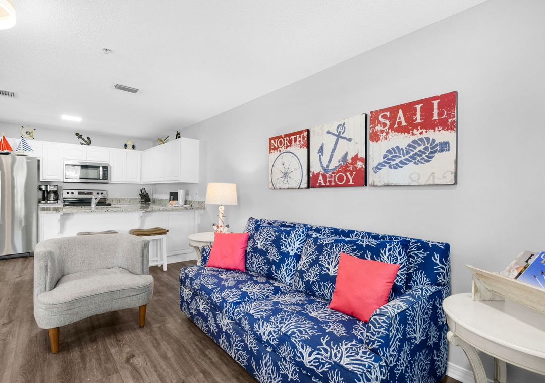 Living and kitchen area