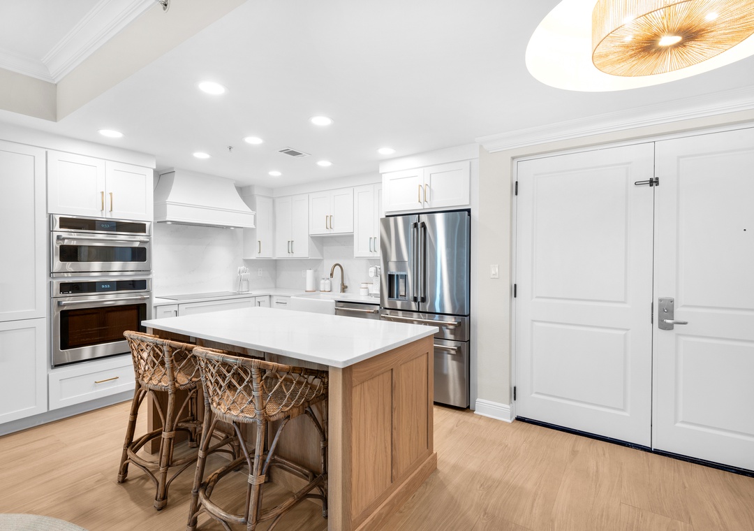 Seating for two at the kitchen island