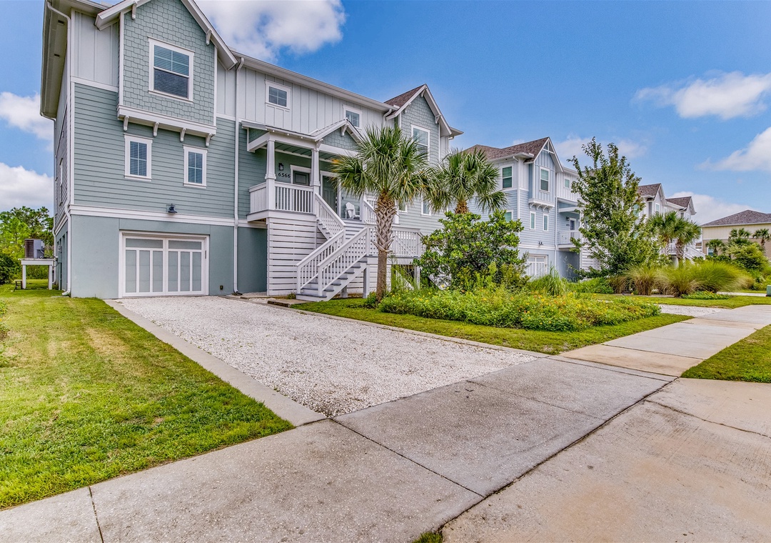 Lost Key Saltee Shack Front of Unit