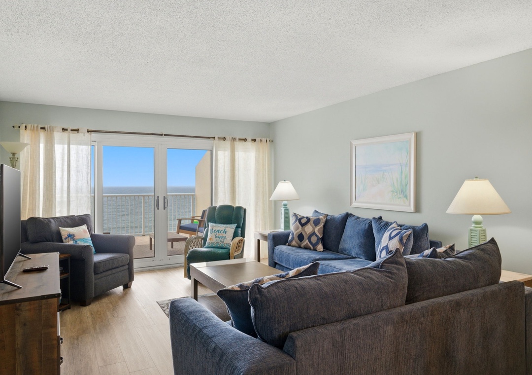 Sandy Key 817- Living Room View to the Gulf