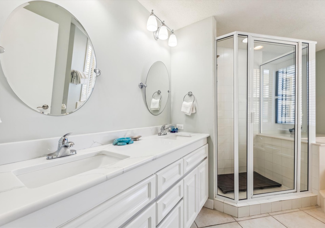 interiors-primary bath-120554121