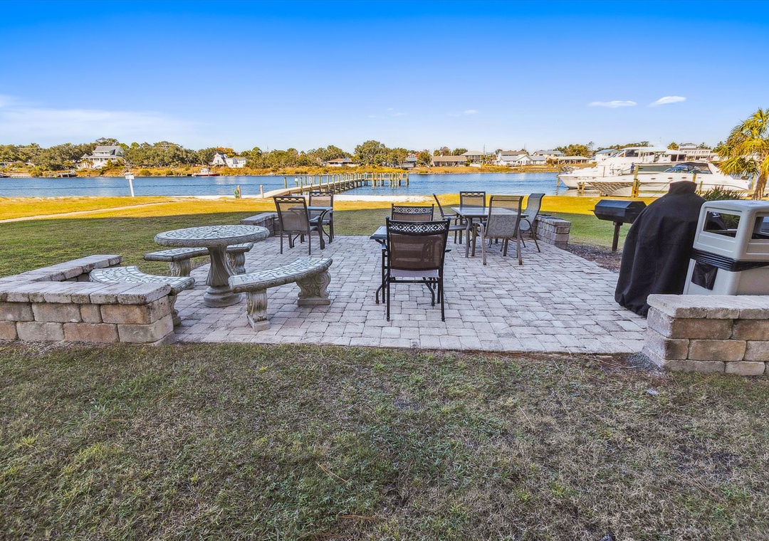 Sailmaker Place Grill Area And View