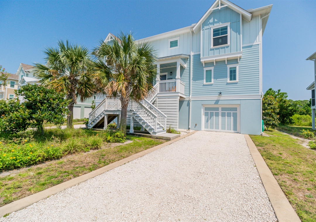 Lost Key Shorely Blessed Front of Villa