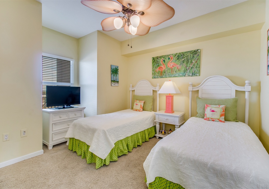 Windemere 906 Guest Bedroom #2