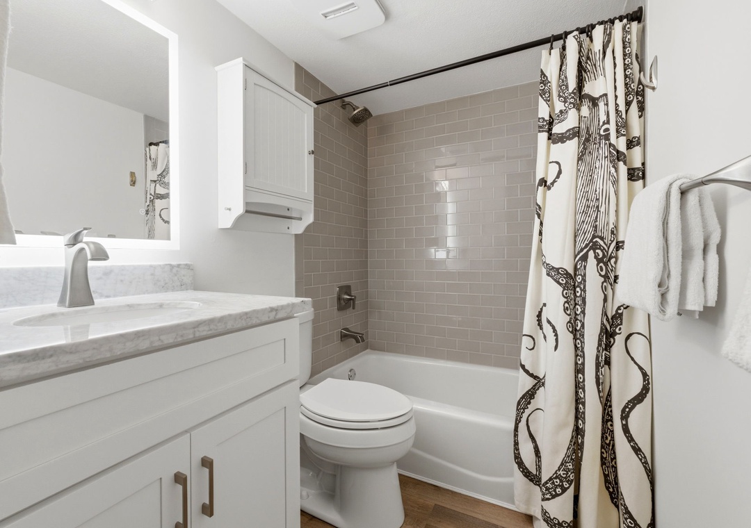 Sandy Key 822- Bathroom 2