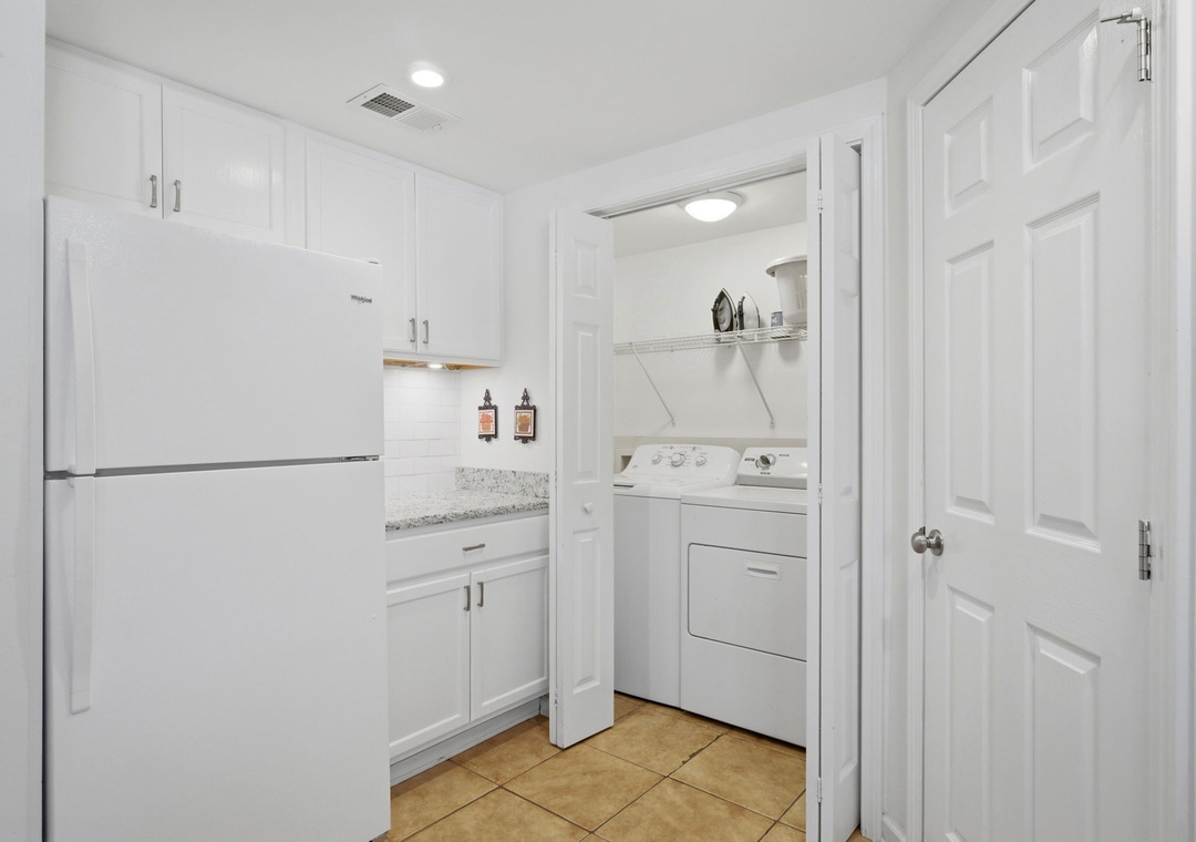 Tobin House- Kitchen & Laundry